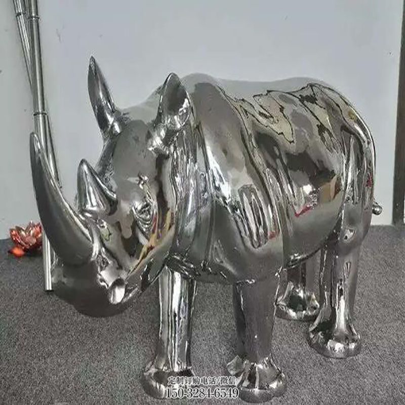 环境犀牛雕塑 园林牛类雕塑摆件订做 空间不锈钢犀牛雕塑精品